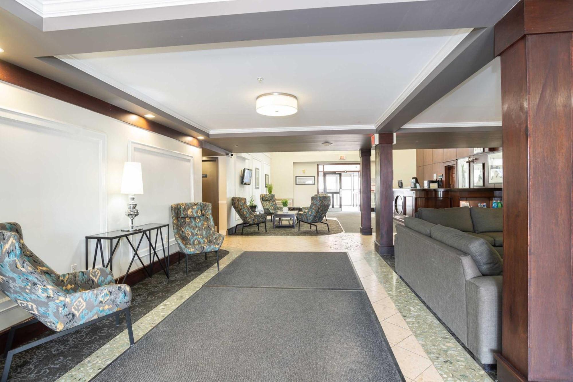 Sandman Hotel Red Deer Eksteriør billede