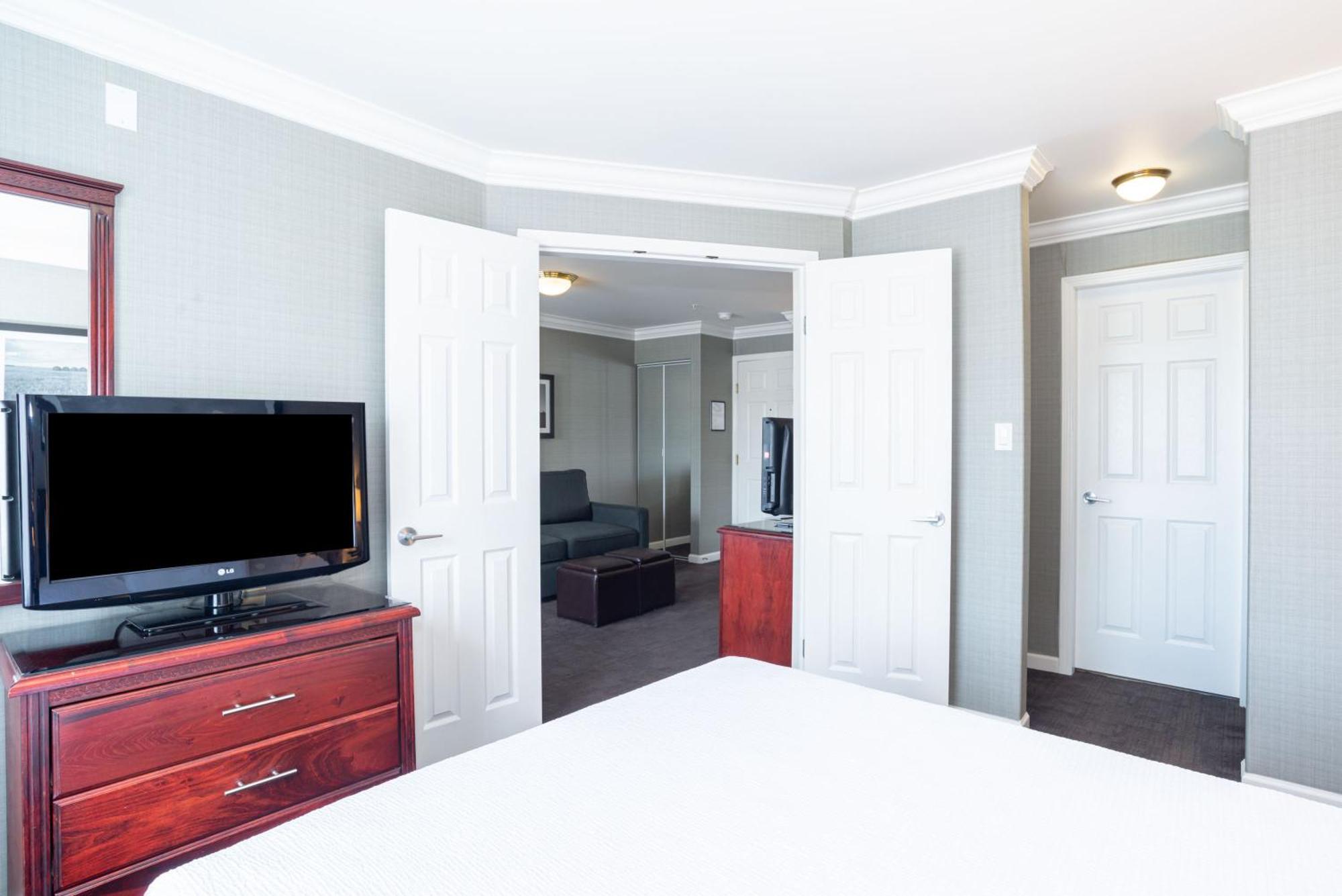 Sandman Hotel Red Deer Eksteriør billede