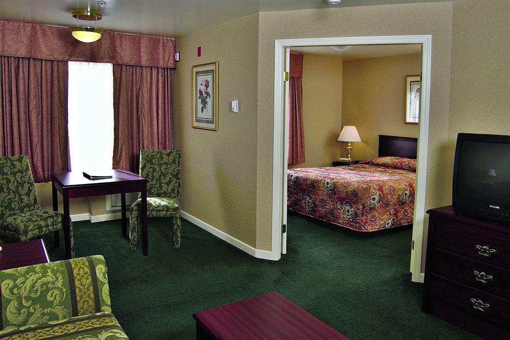 Sandman Hotel Red Deer Eksteriør billede